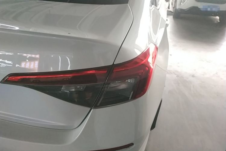Used Honda Civic 2022 180TURBO CVT Shangqing Edition Right Rear Taillight