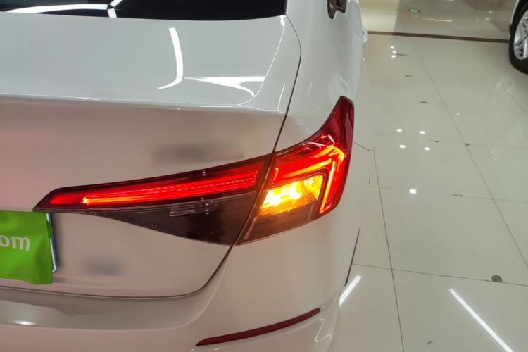 Used Honda Civic 2022 240TURBO CVT Dynamic Edition Right Rear Taillight