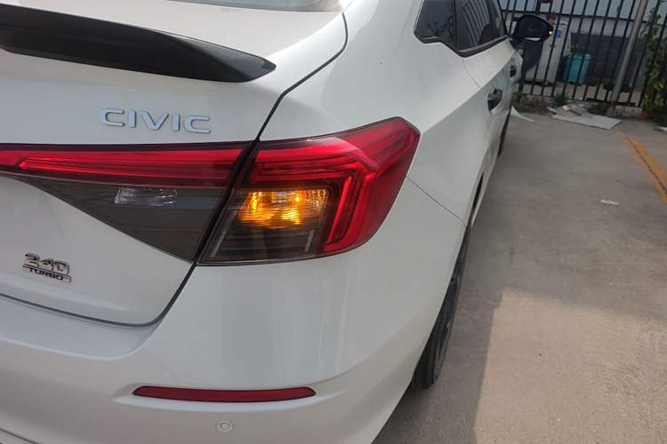 Used Honda Civic 2022 240TURBO CVT Dynamic Edition Right Rear Taillight