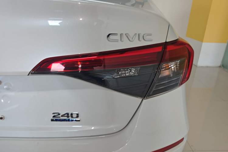 Used Honda Civic 2022 240TURBO CVT Dynamic Edition Right Rear Taillight