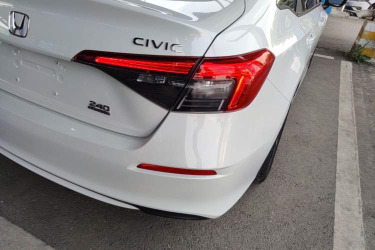 Used Honda Civic 2022 240TURBO CVT Dynamic Edition Right Rear Taillight