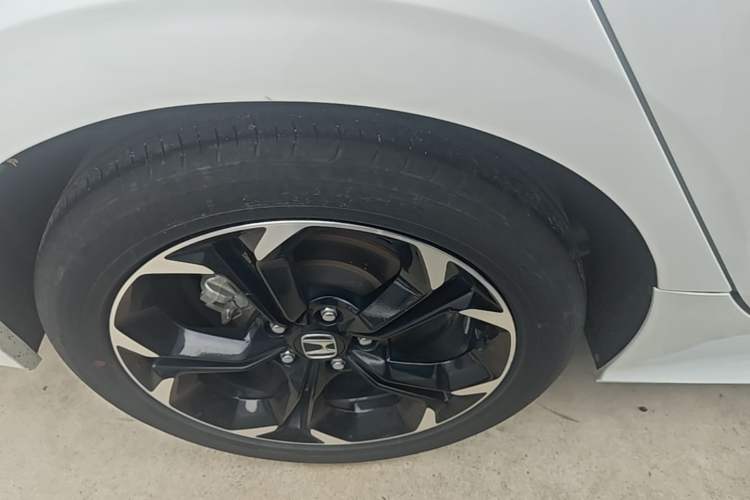 Used Honda Civic 2022 240TURBO CVT Dynamic Edition Right Rear Wheel Hub
