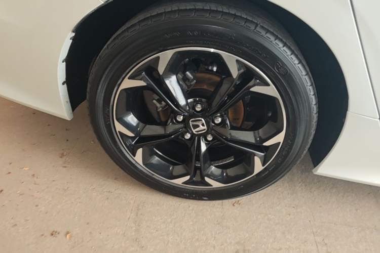 Used Honda Civic 2022 240TURBO CVT Dynamic Edition Right Rear Wheel Hub
