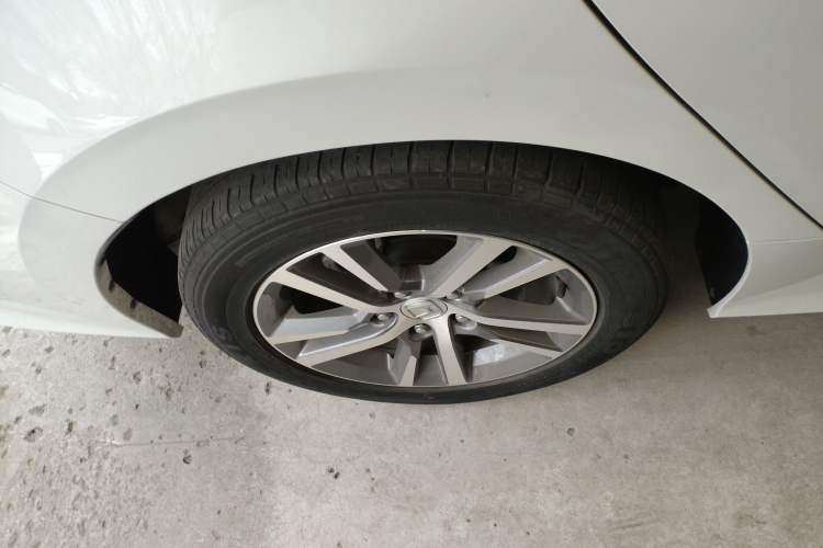 Used Honda Civic 2022 240TURBO CVT Dynamic Edition Right Rear Wheel Hub