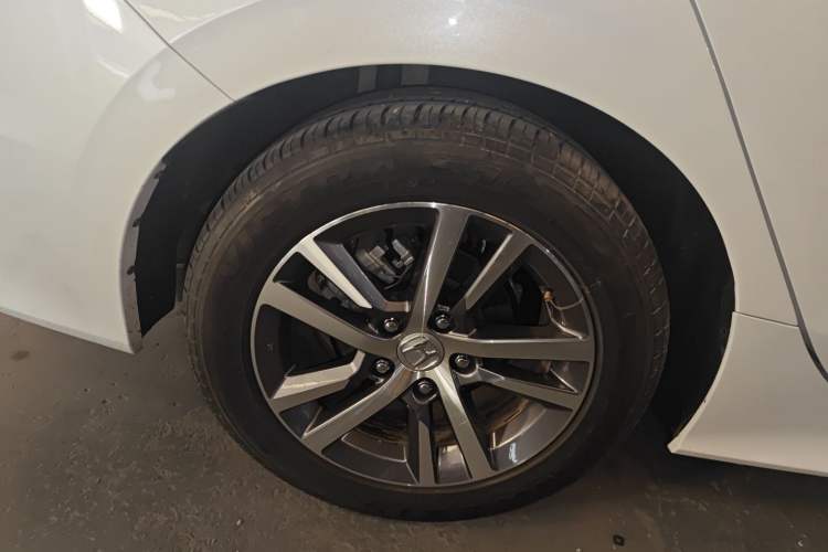 Used Honda Civic 2022 180TURBO CVT Shangqing Edition Right Rear Wheel Hub