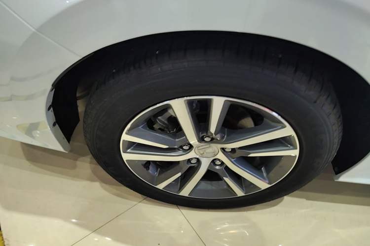 Used Honda Civic 2022 240TURBO CVT Dynamic Edition Right Rear Wheel Hub