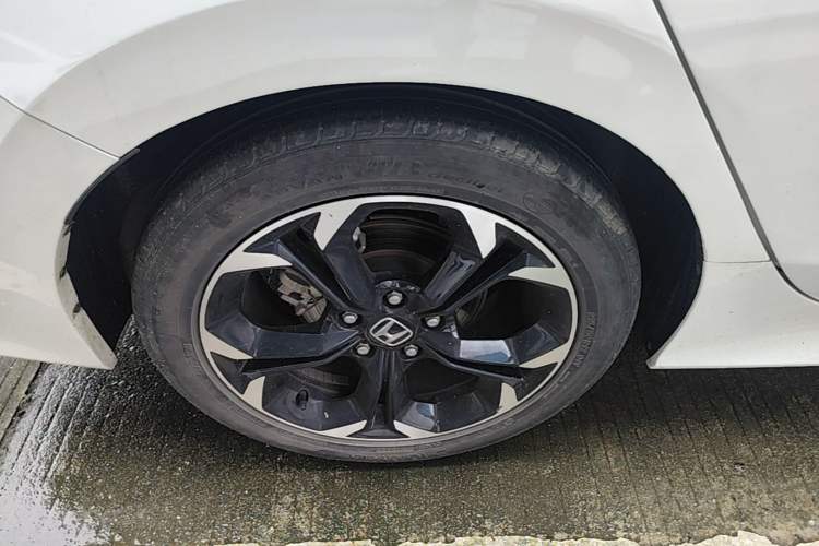 Used Honda Civic 2022 240TURBO CVT Dynamic Edition Right Rear Wheel Hub