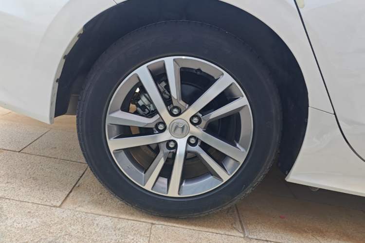 Used Honda Civic 2022 180TURBO CVT Shangqing Edition Right Rear Wheel Hub
