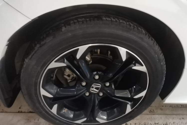 Used Honda Civic 2022 240TURBO CVT Dynamic Edition Right Rear Wheel Hub