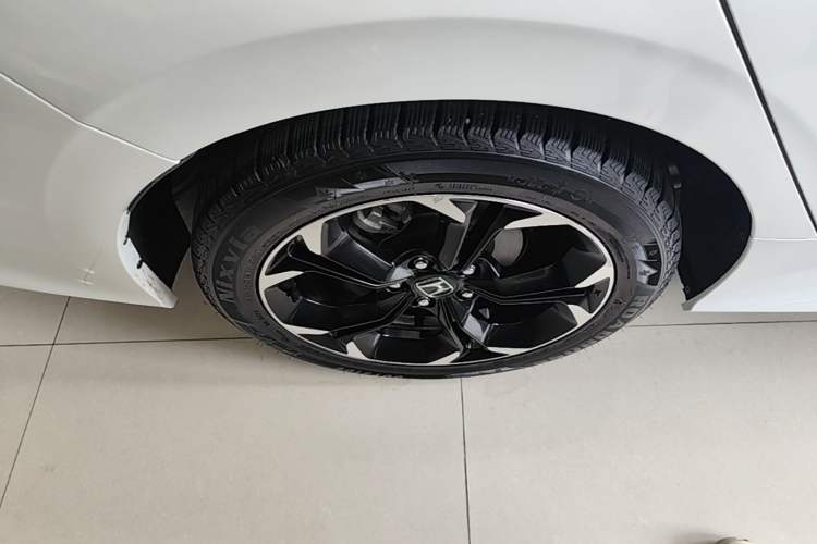 Used Honda Civic 2022 240TURBO CVT Dynamic Edition Right Rear Wheel Hub