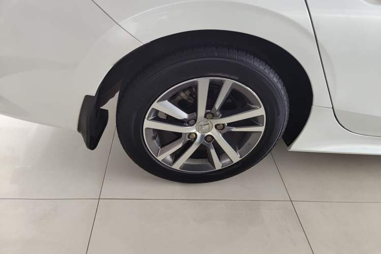Used Honda Civic 2022 240TURBO CVT Dynamic Edition Right Rear Wheel Hub