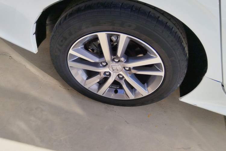 Used Honda Civic 2022 240TURBO CVT Dynamic Edition Right Rear Wheel Hub