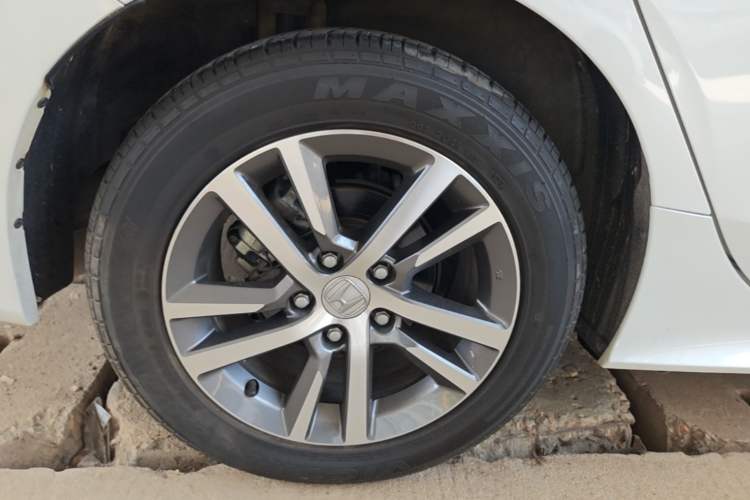 Used Honda Civic 2022 240TURBO CVT Jingcheng Edition Right Rear Wheel Hub