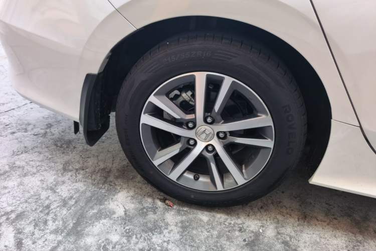 Used Honda Civic 2022 180TURBO CVT Shangqing Edition Right Rear Wheel Hub