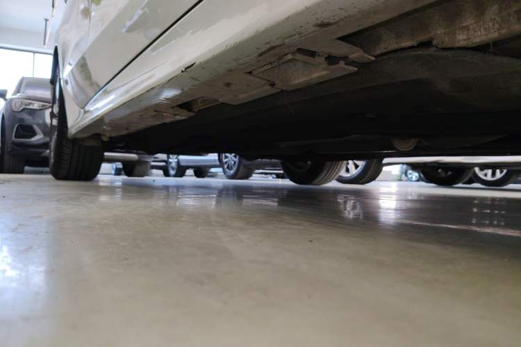 Used Honda Civic 2022 180TURBO CVT Shangqing Edition Right Side Sill