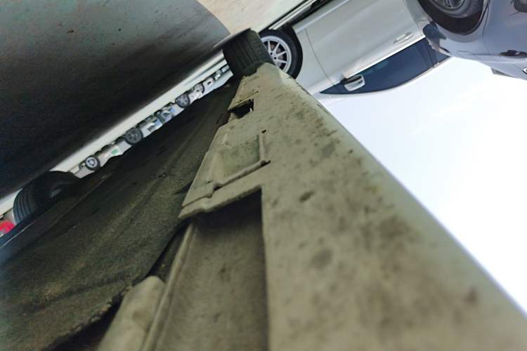 Used Honda Civic 2022 240TURBO CVT Dynamic Edition Right Side Sill