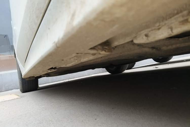 Used Honda Civic 2022 240TURBO CVT Dynamic Edition Right Side Sill