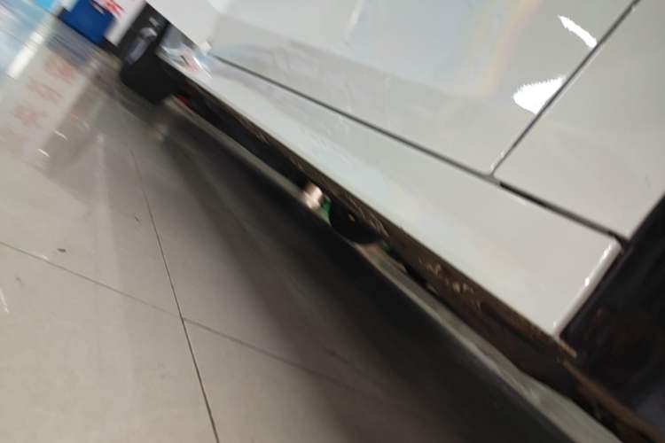Used Honda Civic 2022 240TURBO CVT Dynamic Edition Right Side Sill