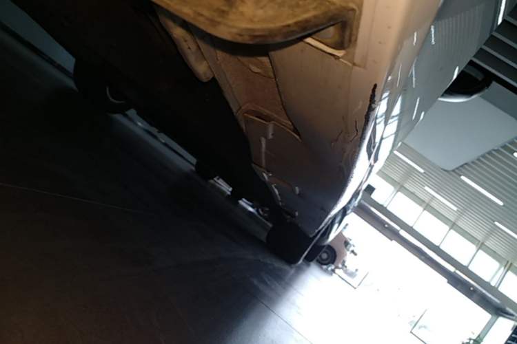 Used Honda Civic 2022 240TURBO CVT Dynamic Edition Right Side Sill