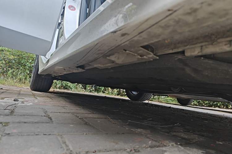 Used Honda Civic 2022 240TURBO CVT Dynamic Control Version Right Side Sill