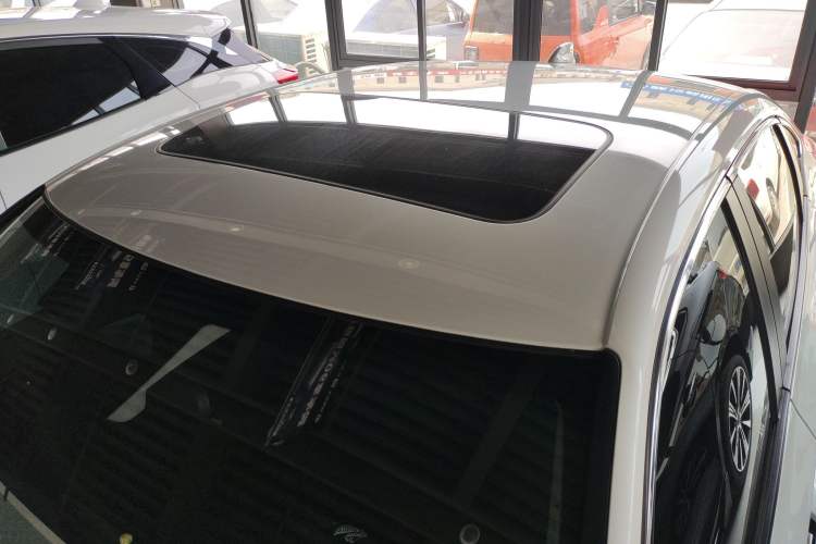 Used Honda Civic 2022 240TURBO CVT Dynamic Edition Roof