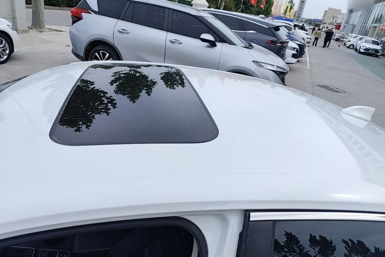 Used Honda Civic 2022 240TURBO CVT Dynamic Edition Roof
