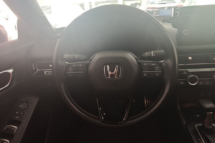 Used Honda Civic 2022 240TURBO CVT Dynamic Edition Steering Wheel