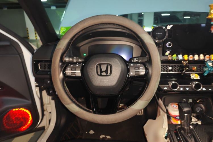 Used Honda Civic 2022 240TURBO CVT Dynamic Edition Steering Wheel