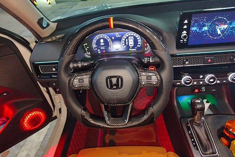 Used Honda Civic 2022 240TURBO CVT Dynamic Edition Steering Wheel