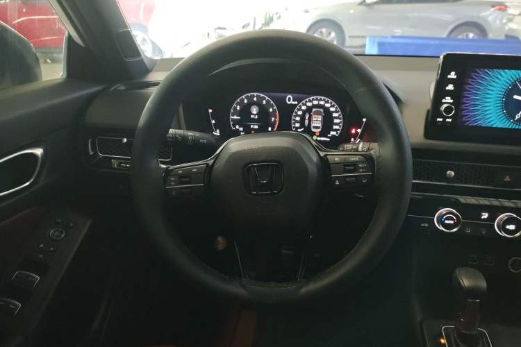 Used Honda Civic 2022 240TURBO CVT Dynamic Edition Steering Wheel