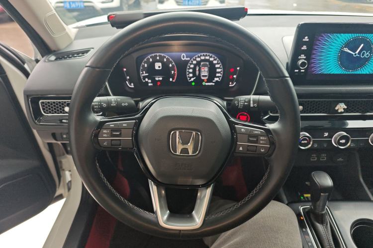 Used Honda Civic 2022 240TURBO CVT Dynamic Control Version Steering Wheel