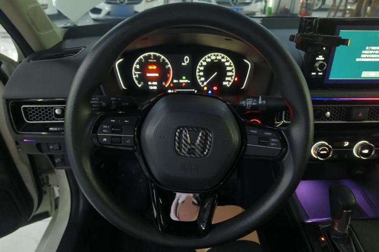 Used Honda Civic 2022 240TURBO CVT Dynamic Edition Steering Wheel