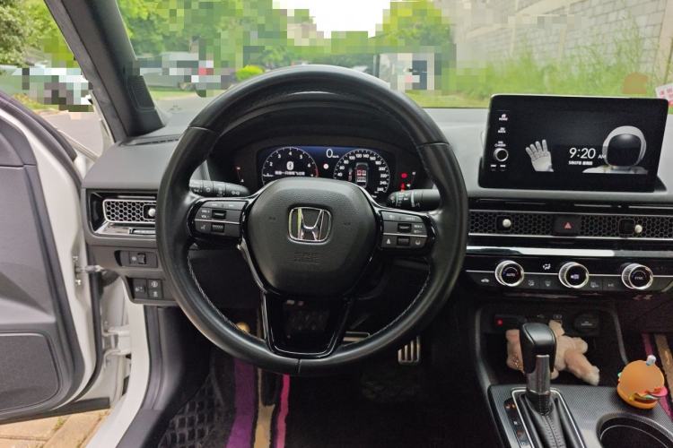 Used Honda Civic 2022 240TURBO CVT Dynamic Edition Steering Wheel