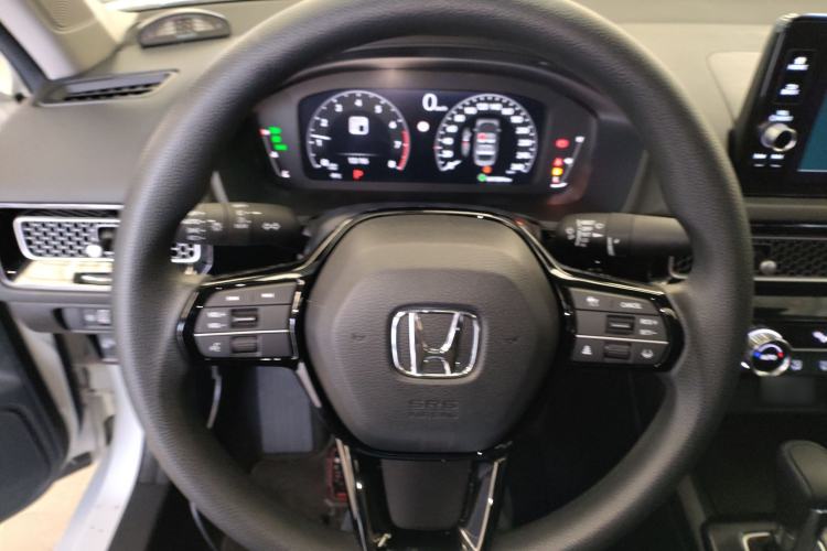 Used Honda Civic 2022 240TURBO CVT Dynamic Edition Steering Wheel