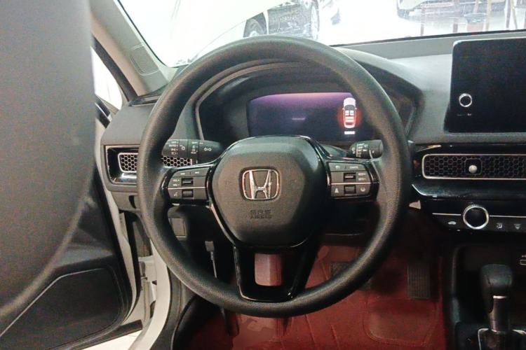 Used Honda Civic 2022 240TURBO CVT Dynamic Edition Steering Wheel