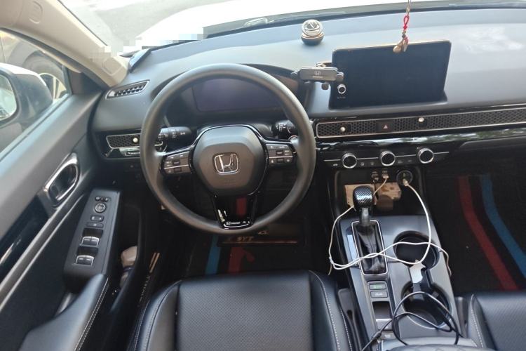 Used Honda Civic 2022 240TURBO CVT Dynamic Edition Steering Wheel