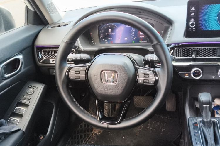 Used Honda Civic 2022 240TURBO CVT Dynamic Edition Steering Wheel