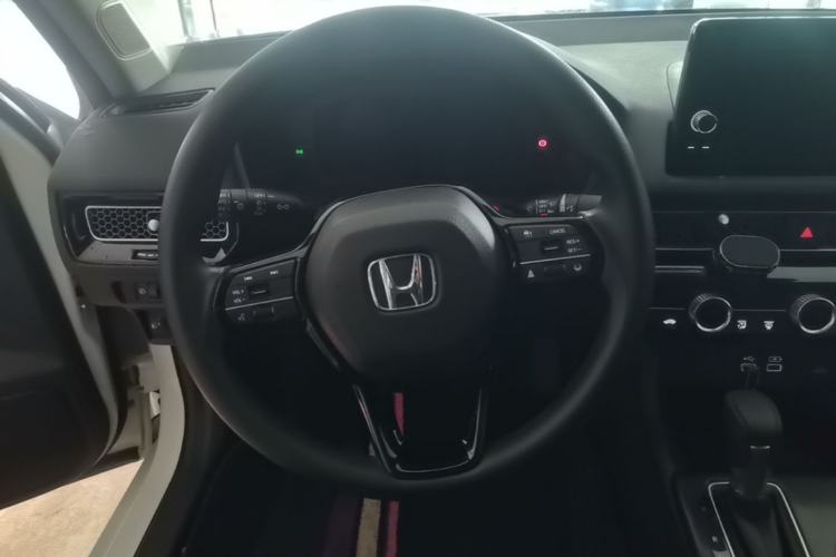 Used Honda Civic 2022 240TURBO CVT Dynamic Edition Steering Wheel