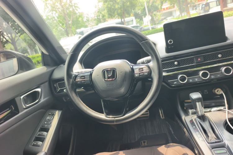 Used Honda Civic 2022 240TURBO CVT Dynamic Edition Steering Wheel
