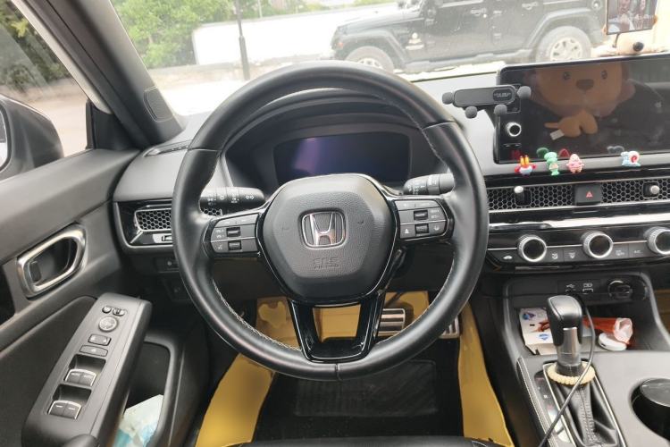 Used Honda Civic 2022 240TURBO CVT Dynamic Edition Steering Wheel