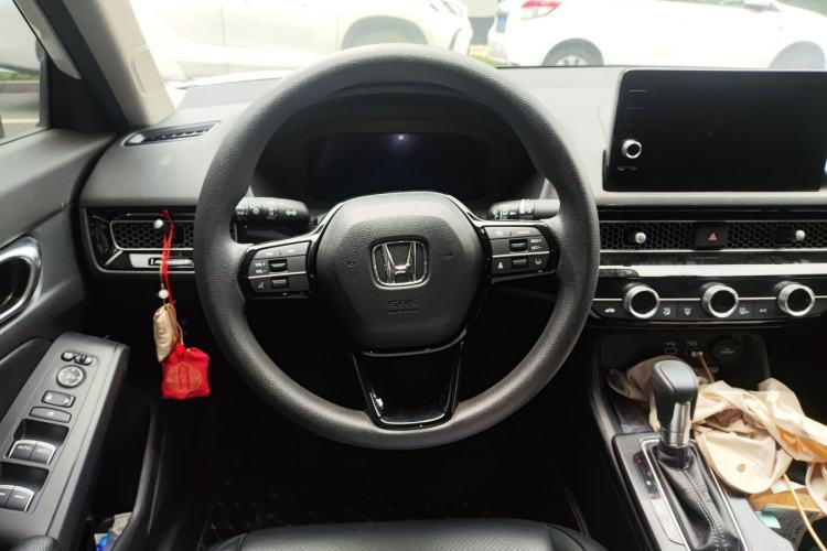 Used Honda Civic 2022 240TURBO CVT Dynamic Edition Steering Wheel