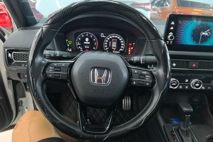 Used Honda Civic 2022 240TURBO CVT Dynamic Edition Steering Wheel