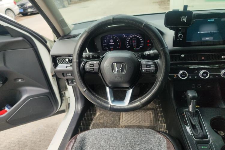 Used Honda Civic 2022 240TURBO CVT Dynamic Control Version Steering Wheel