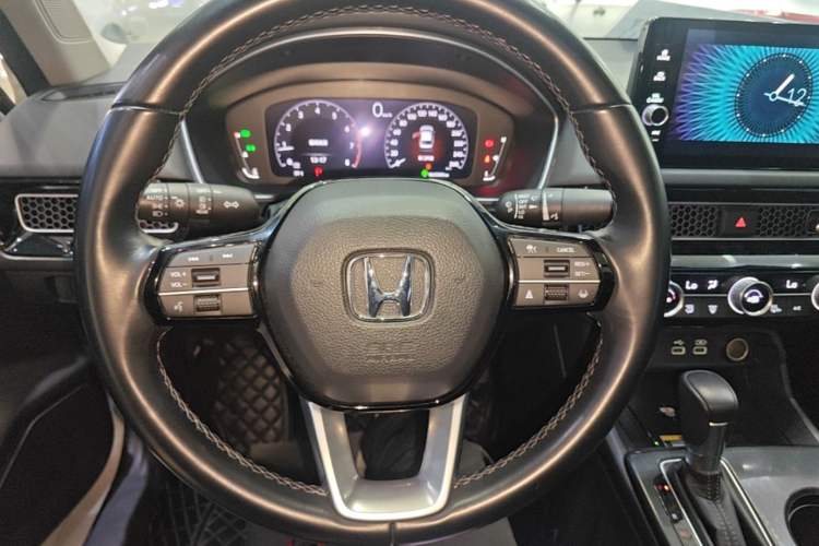Used Honda Civic 2022 240TURBO CVT Dynamic Control Version Steering Wheel