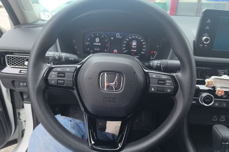 Used Honda Civic 2022 240TURBO CVT Dynamic Edition Steering Wheel