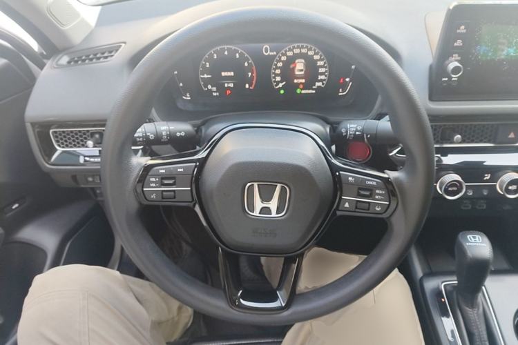 Used Honda Civic 2022 240TURBO CVT Dynamic Edition Steering Wheel