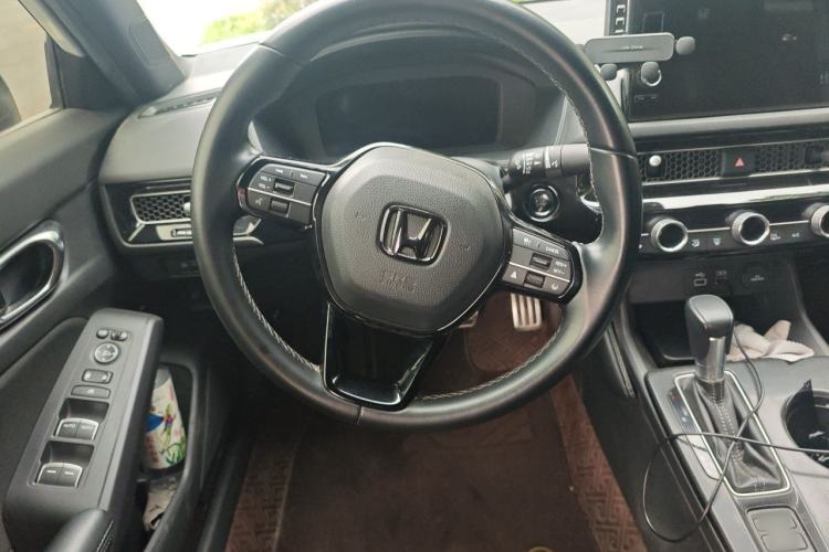 Used Honda Civic 2022 240TURBO CVT Dynamic Edition Steering Wheel