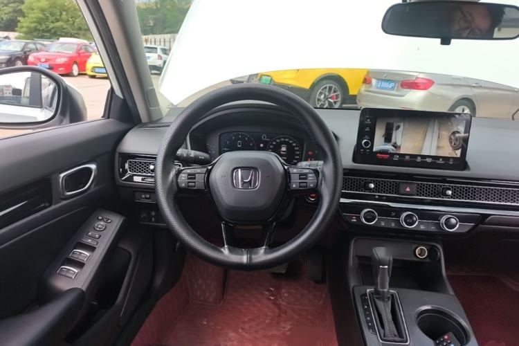 Used Honda Civic 2022 240TURBO CVT Dynamic Edition Steering Wheel