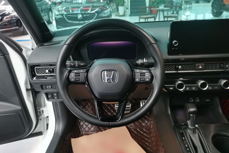Used Honda Civic 2022 240TURBO CVT Dynamic Edition Steering Wheel
