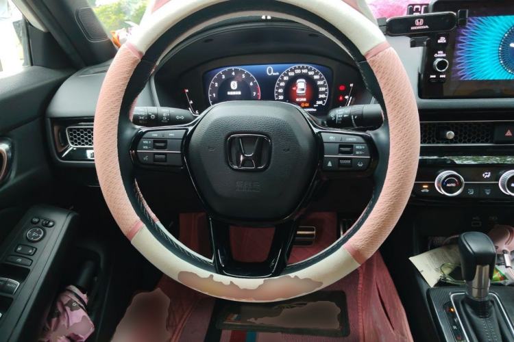 Used Honda Civic 2022 240TURBO CVT Dynamic Edition Steering Wheel
